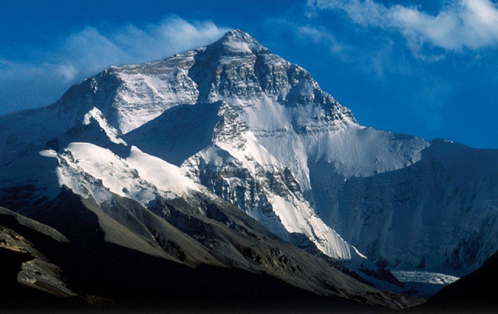 Гималаи род. Горная система Тибет. Слово Гималаи. Артефакт в Гималаях. Гималаи высочайшая Горная система земного шара фото.
